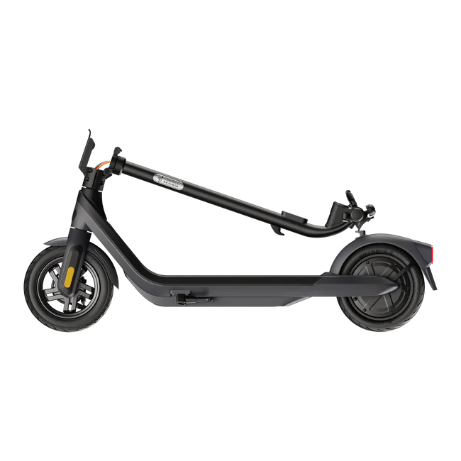 Hulajnoga elektryczna SEGWAY-NINEBOT Kickscooter E2 Pro